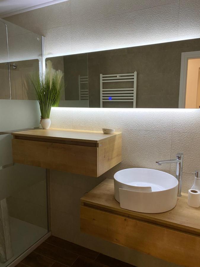 Studio Apartman Avenija *** سلافونسكي برود المظهر الخارجي الصورة